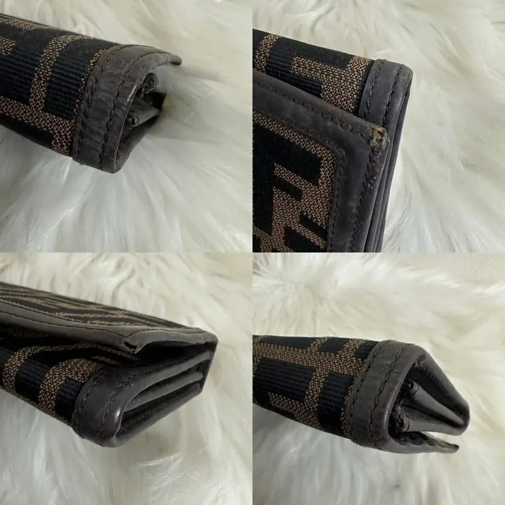💯Authentic Fendi Long Wallet 🍀